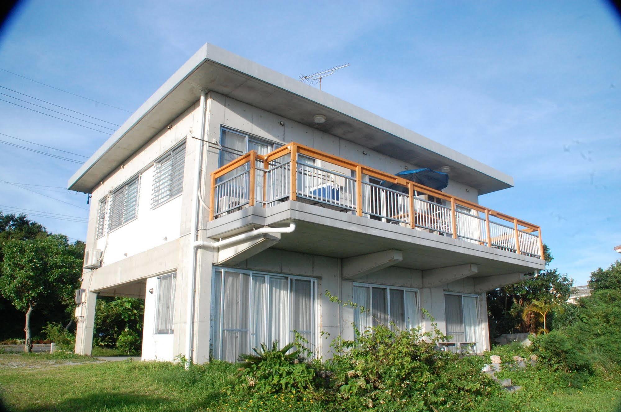 Yukurinaresort Okinawa Ocean Terrace Motobu Buitenkant foto